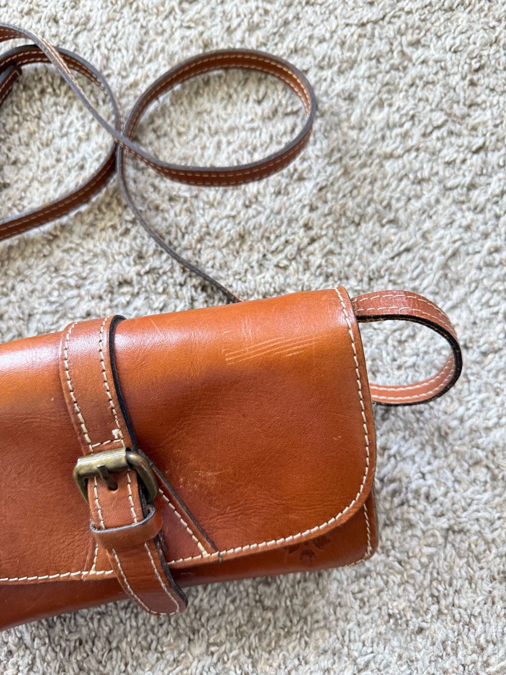 Patricia Nash Torri Leather Corssbody - Picture 4 of 10